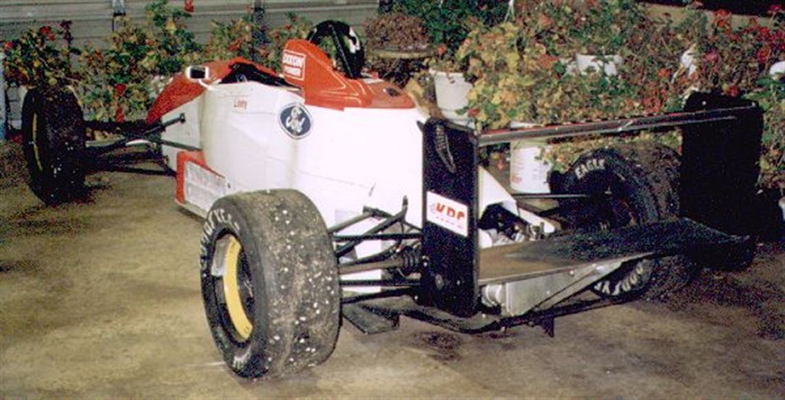 1992-van-diemen-ff-2000-roller