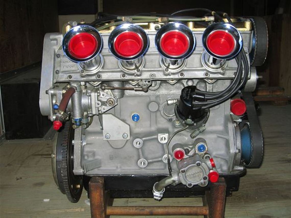 cosworth-fuel-injected-bdg