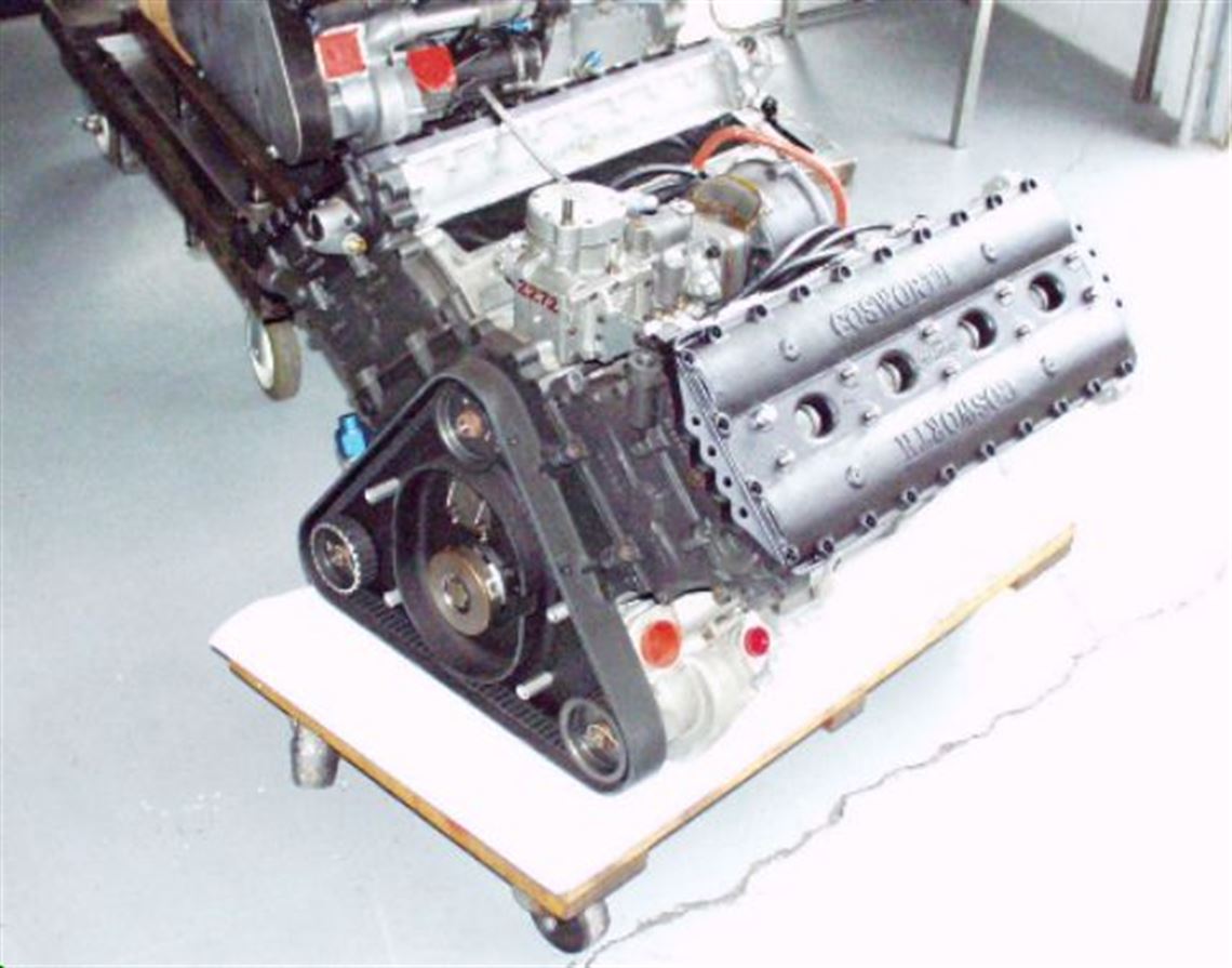 cosworth-dfx-race-engine