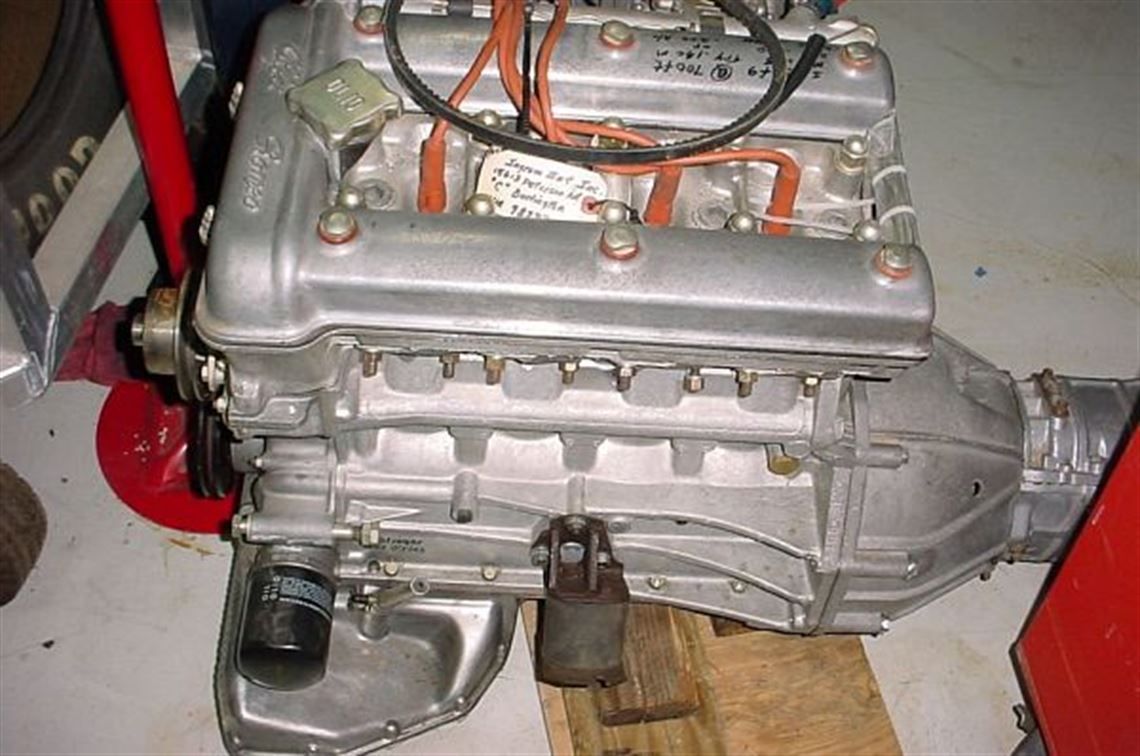 alfa-romeo-20-liter-alfa-gtv-race-motor