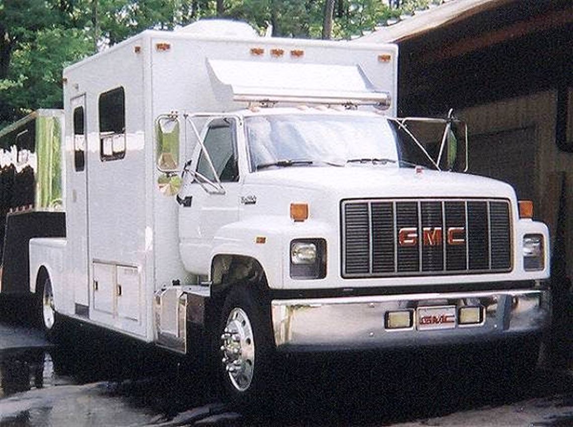 1990-chevy-gmc-top-kick-toter