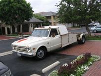 1968-chevy-gmc-c30-one-ton-transporter