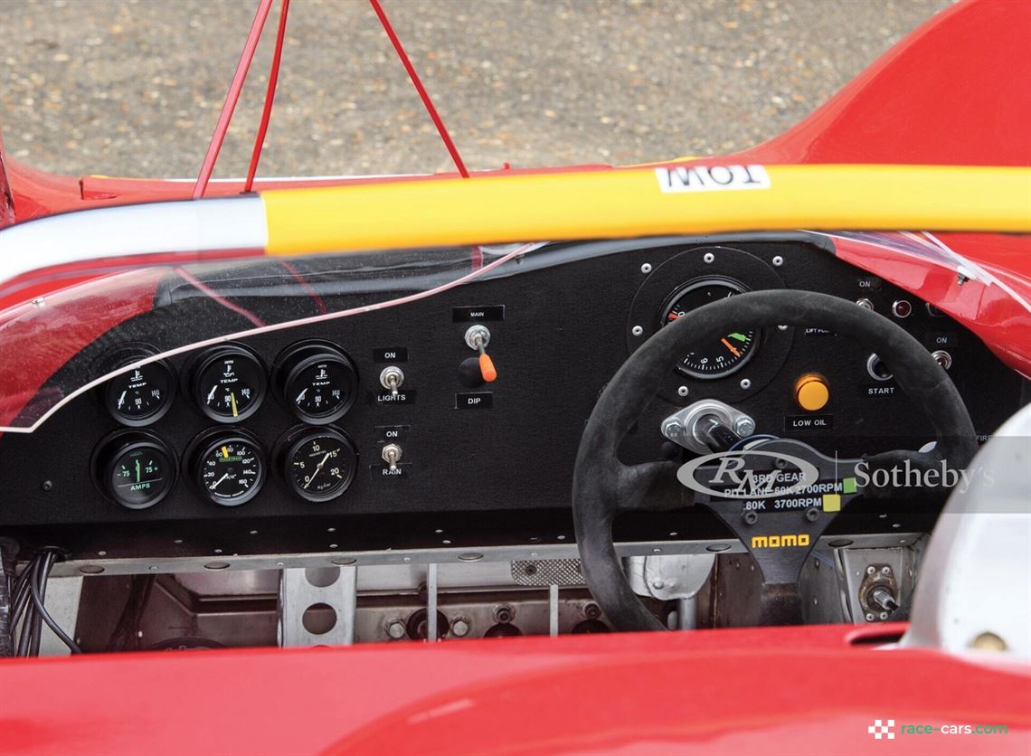 1969-alfa-romeo-tipo-333-sports-racer