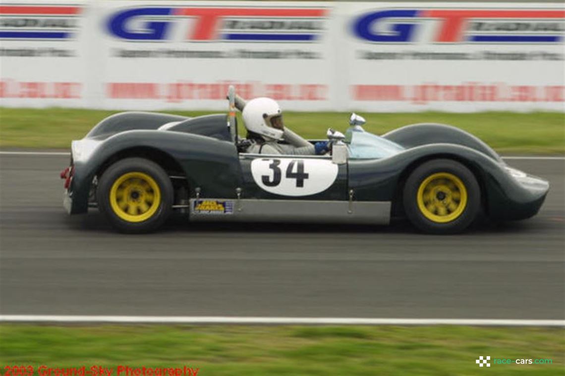 sadler-sports-racing-car