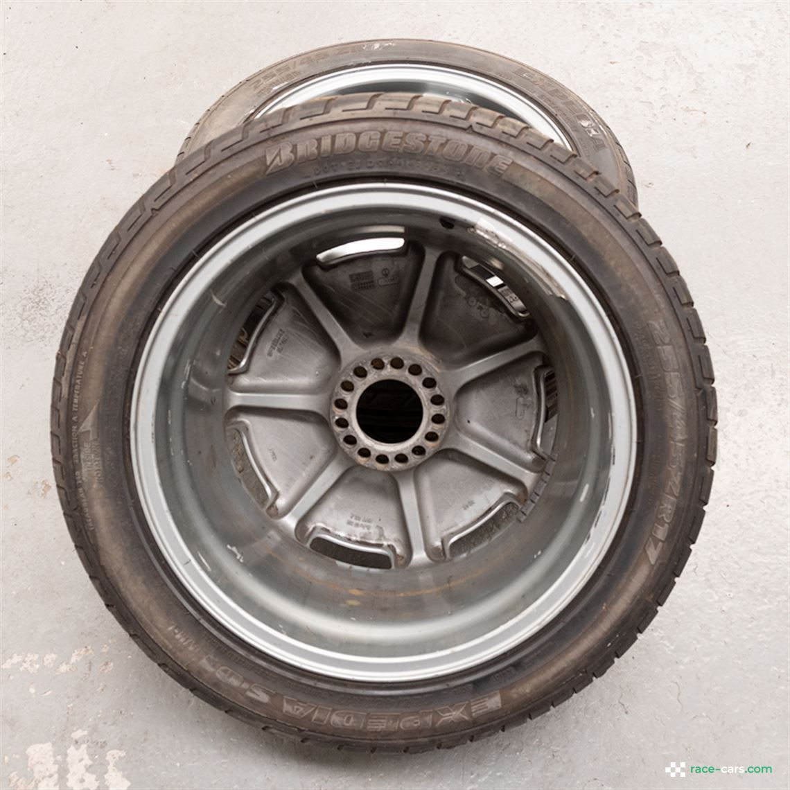 pair-of-original-front-xj220-road-wheels