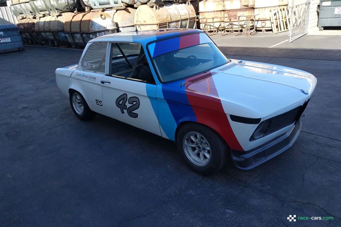 1970-bmw-2002-race-car