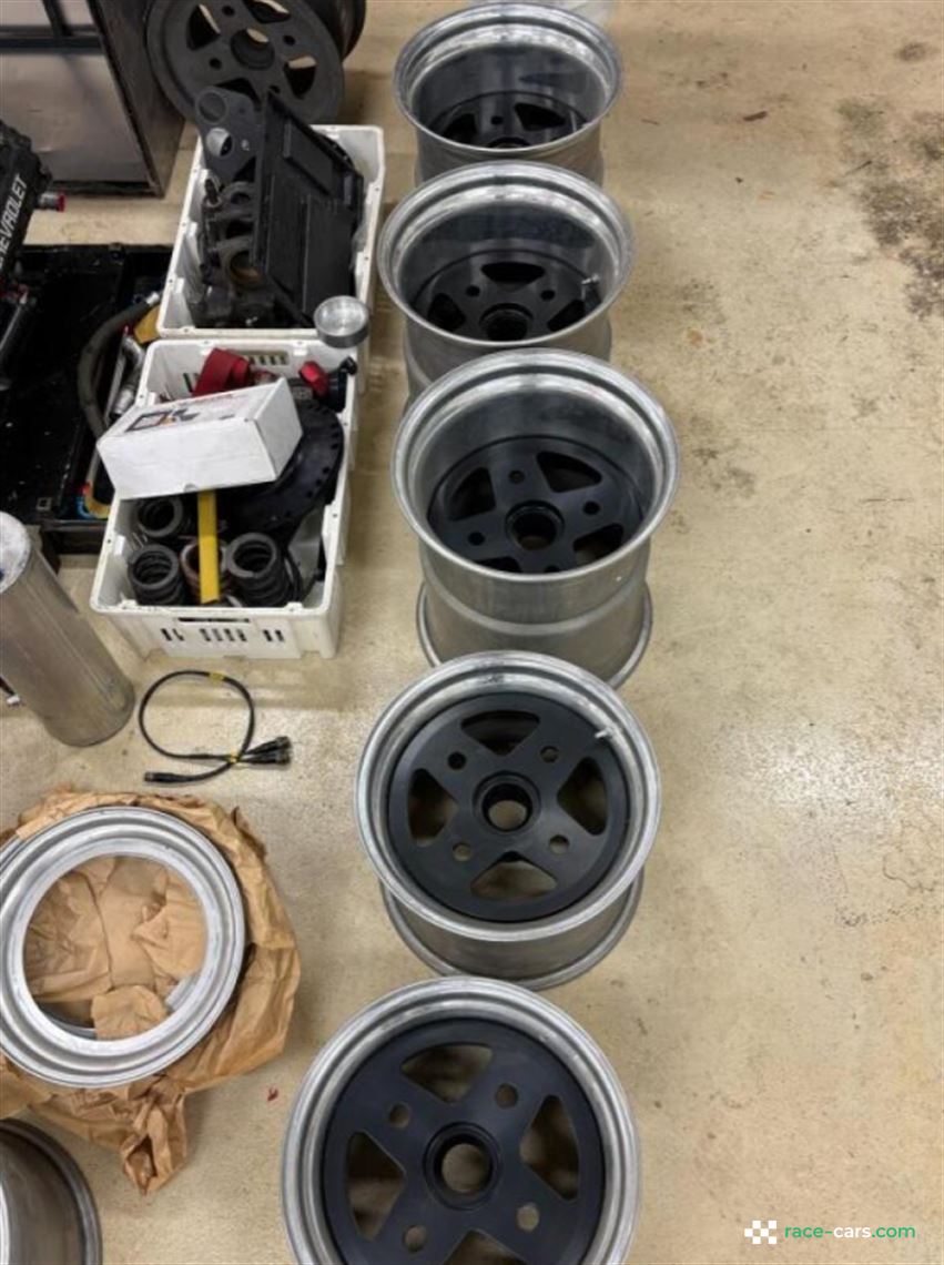 1987-penske-pc16-driven-by-rick-mears