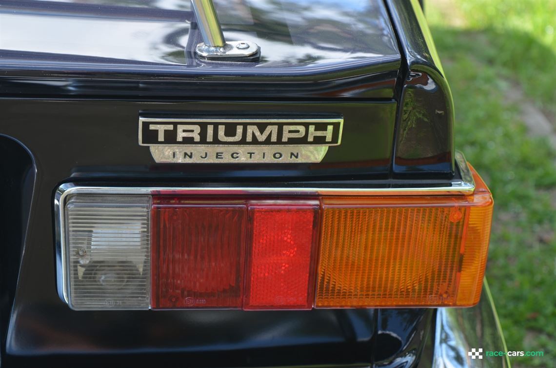 1969-triumph-tr6-pi
