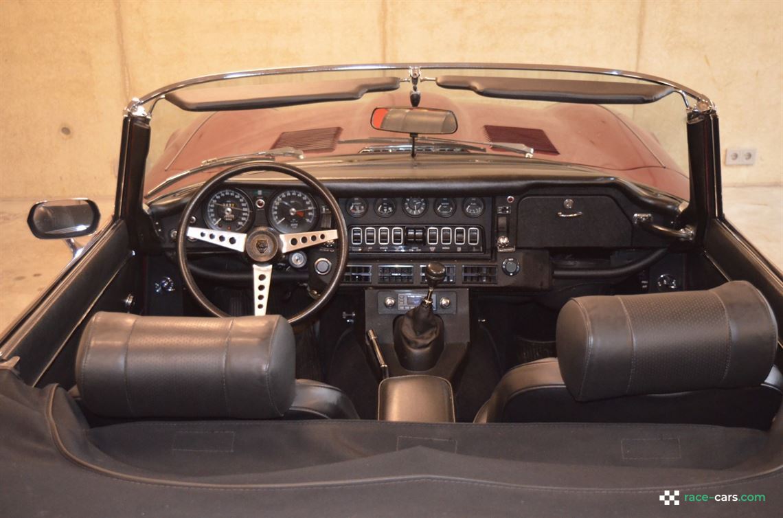 1973-jaguar-e-type-series-3-v12-roadster