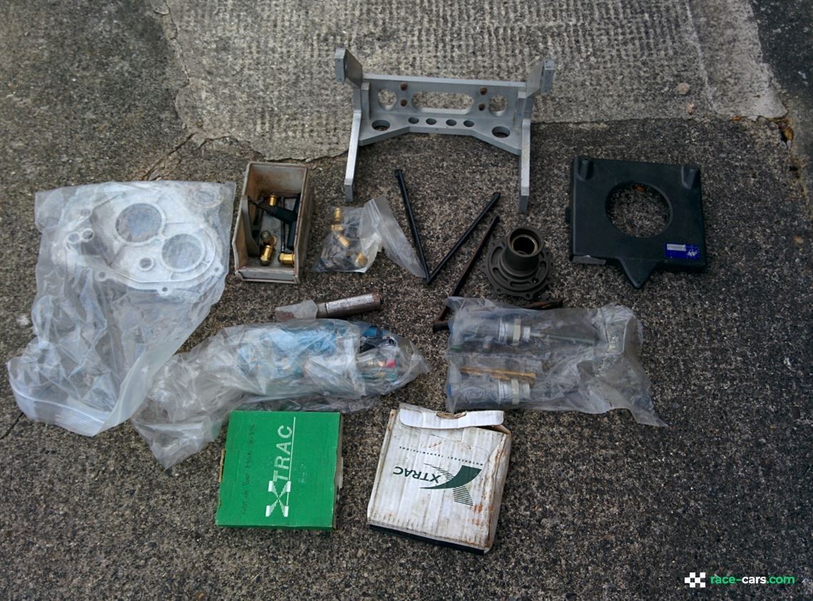 footwork-arrows-fa16-f1---driven-by-gianni-mo