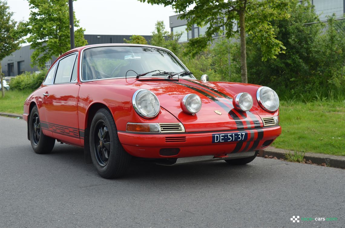 1967-porsche-911s-swb-rally-car