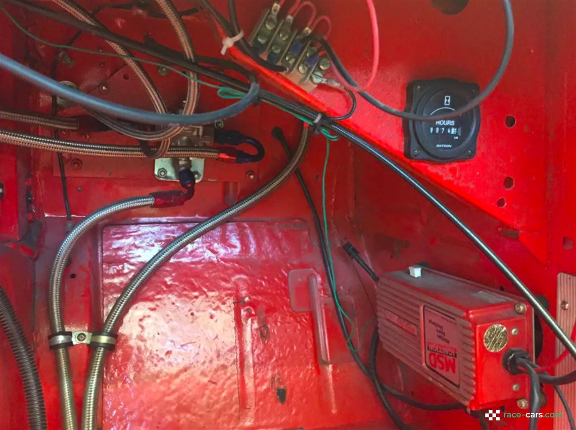 historic-1967-2000-datsun-roadster-racecar