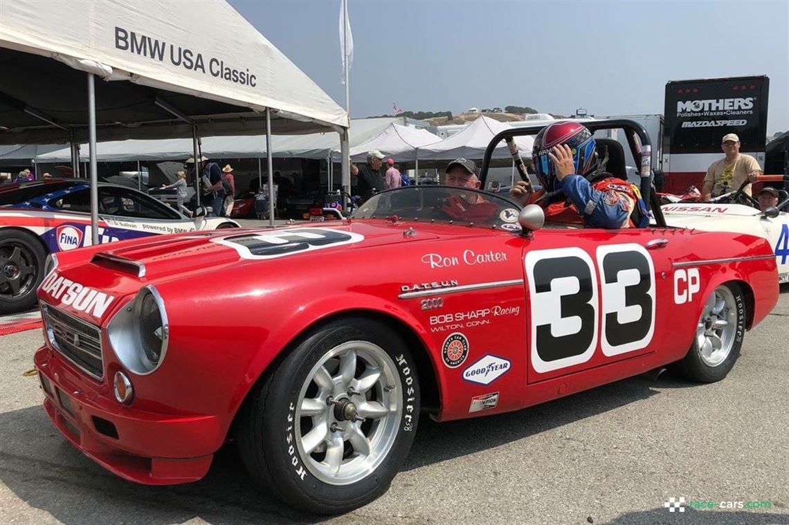 vintage-1967-2000-datsun-roadster-racecar