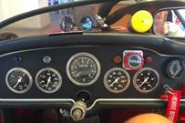 historic-1967-2000-datsun-roadster-racecar