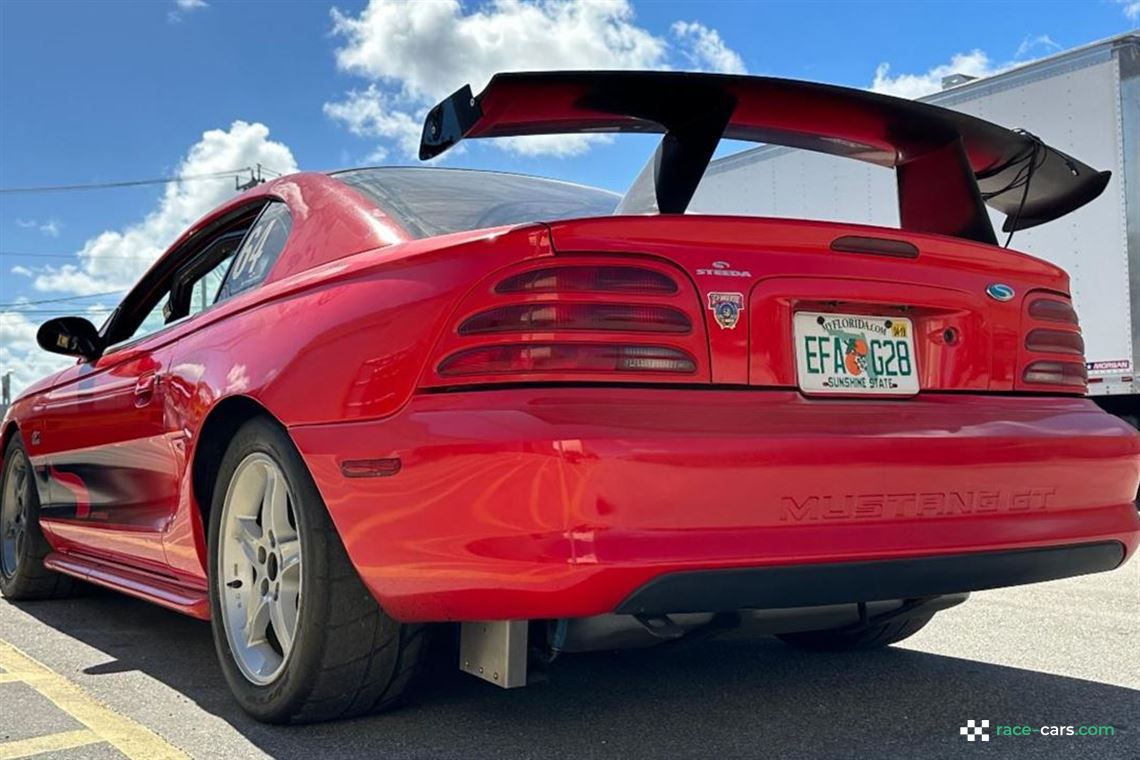 1994-ford-steeda-mustang-race-car