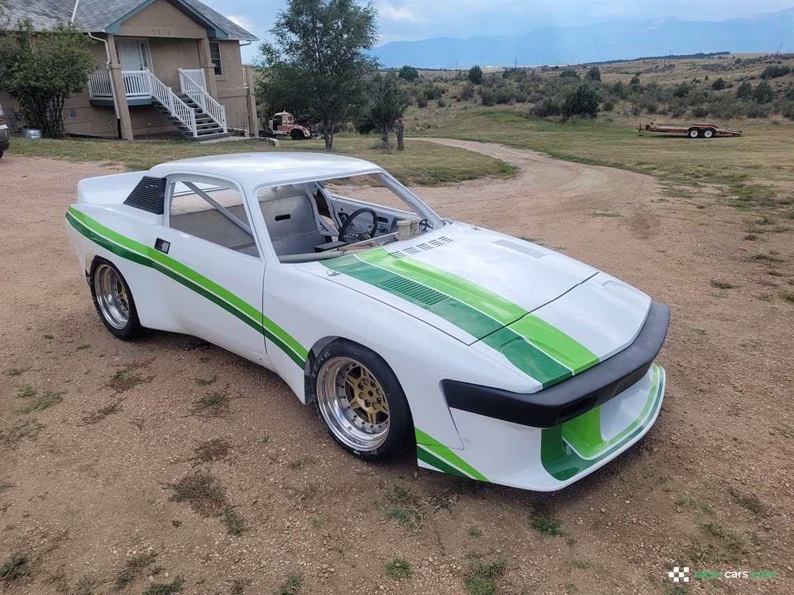 triumph-tr8---bob-tillius-group-44-recreation