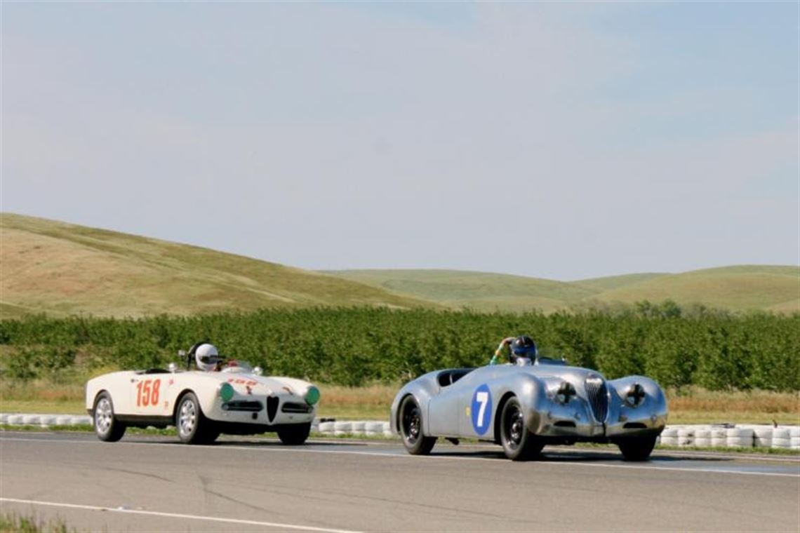 1958-alfa-romeo-giulietta-race-car-csrg-1300c