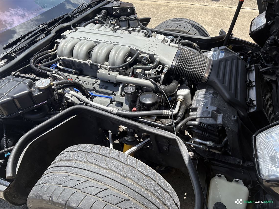 1990-corvette-zr1