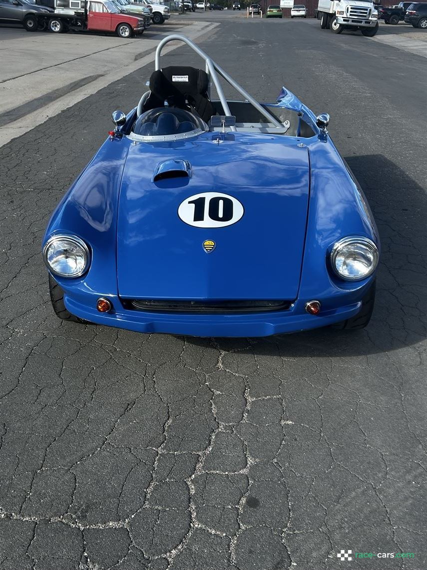 gsm-dart-race-car