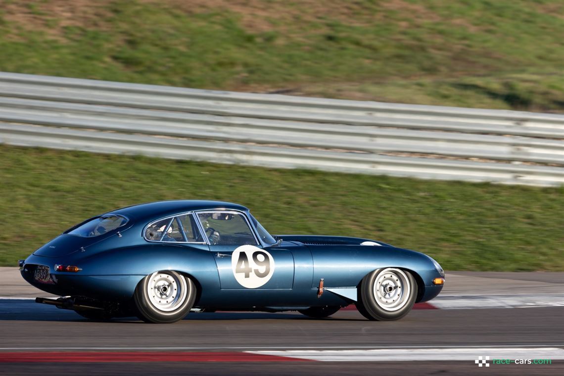1963-jaguar-e-type-fhc-semi-lightweight