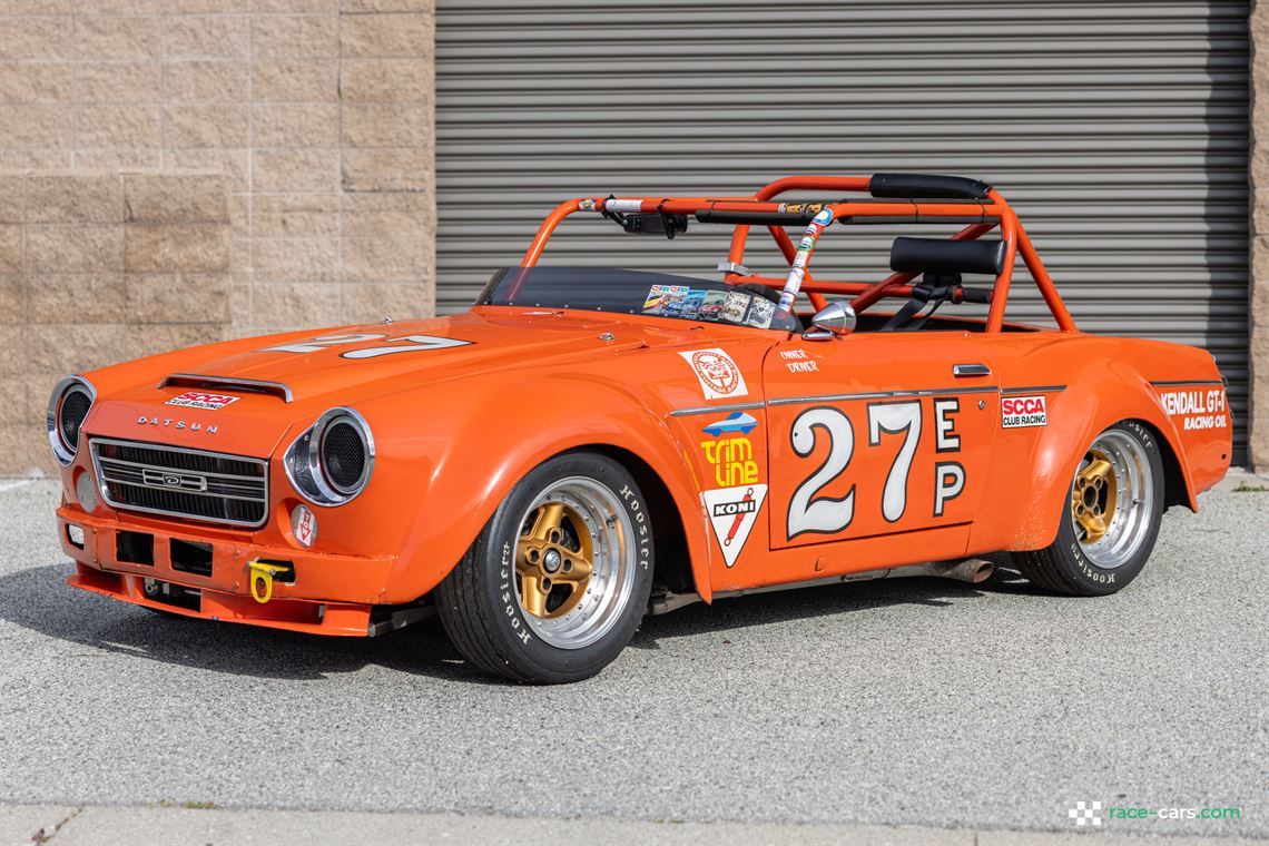 1969-datsun-2000-factory-lightweight-roadster