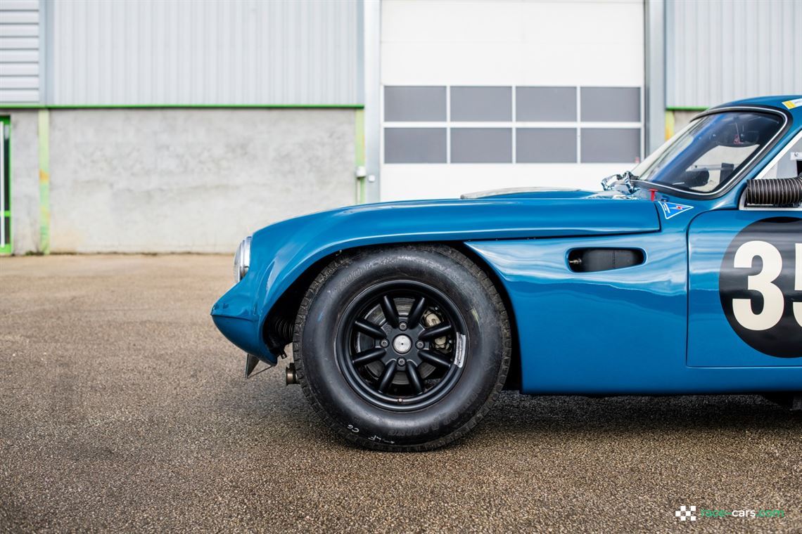 1965-tvr-griffith-400-by-nigel-reuben