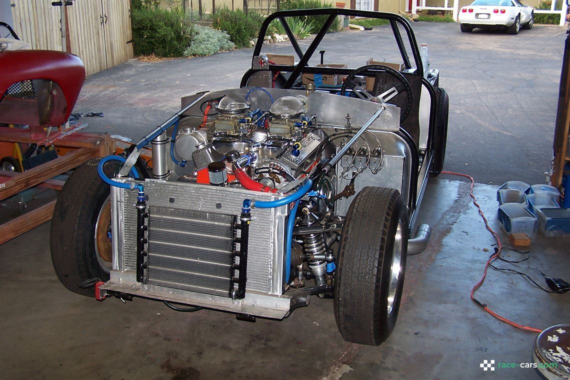 vintage-racing---victress-c2-coupe-1957