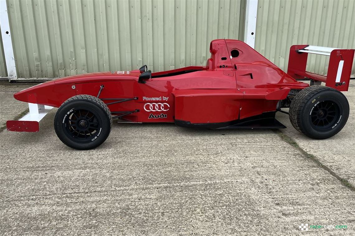 van-diemen-single-seater-race-car
