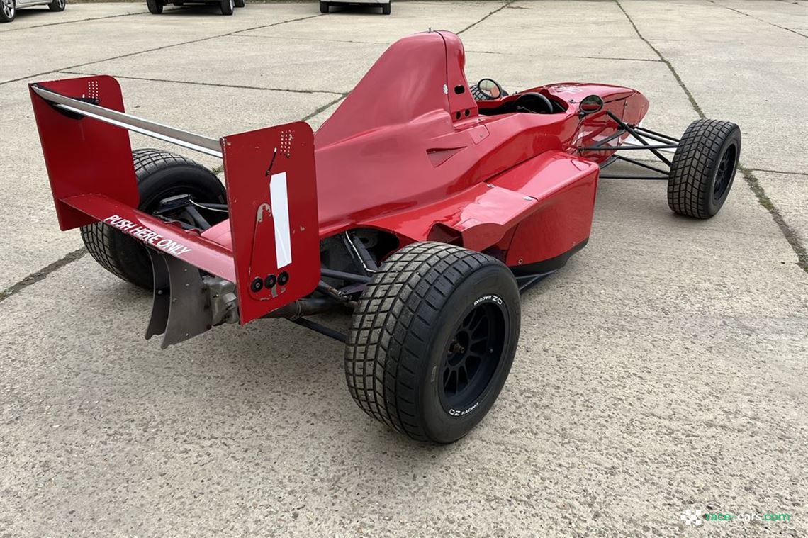 van-diemen-single-seater-race-car