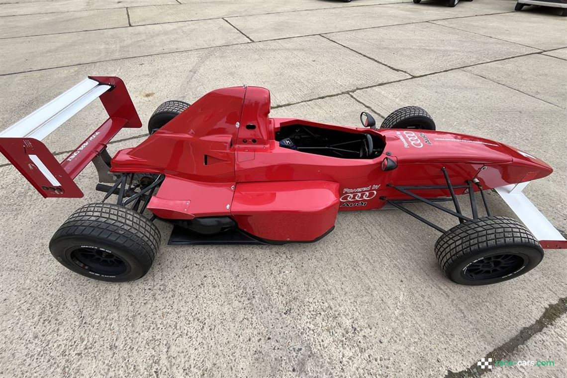 van-diemen-single-seater-race-car