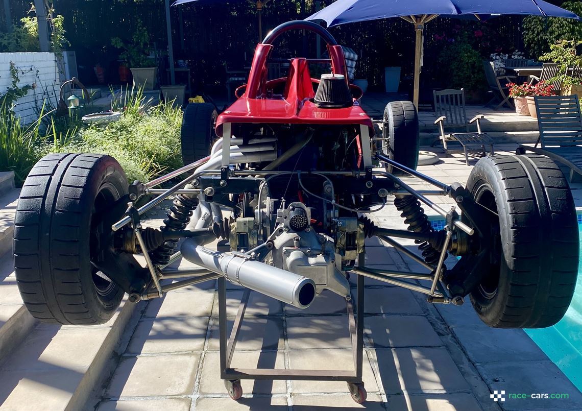 van-diemen-rf80