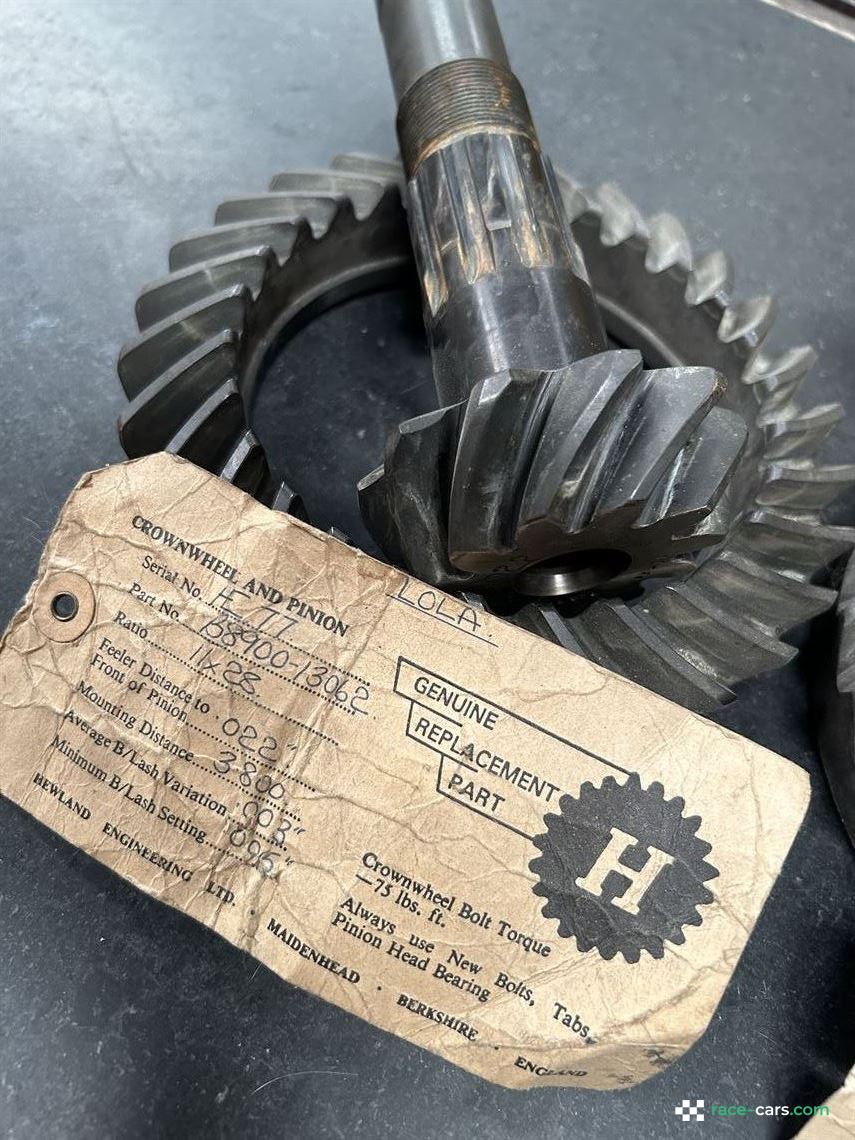 new-hewland-lola-crown-wheel-pinions