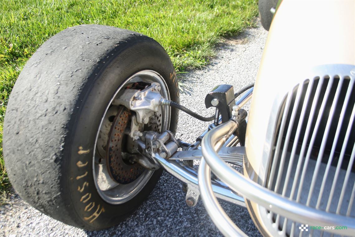 1947-kurtis-kraft-midget-race-car-with-traile