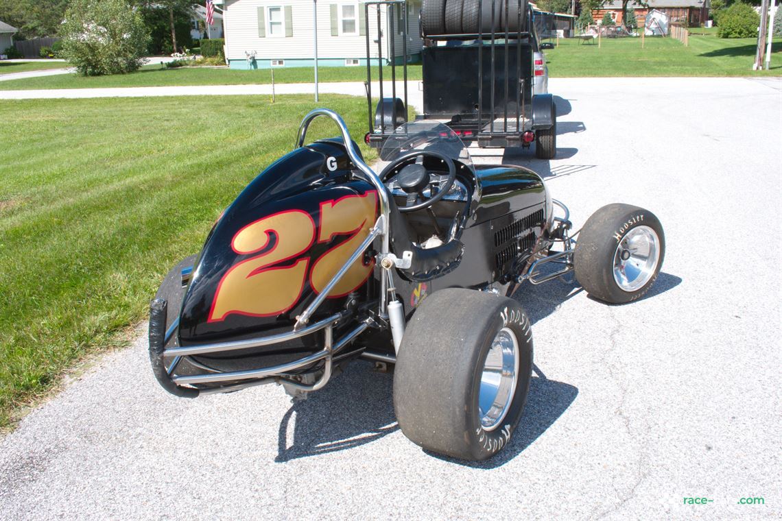 1947-kurtis-kraft-midget-race-car-with-traile