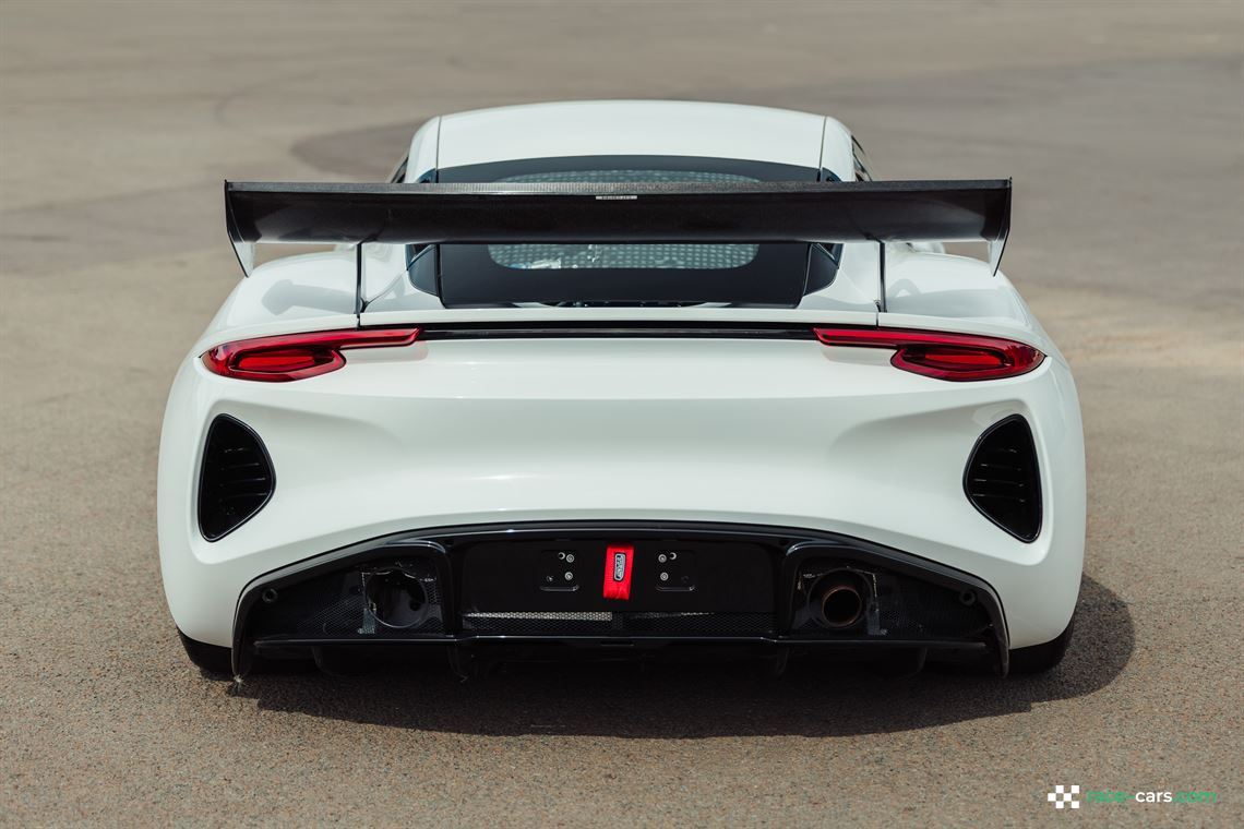 2023-lotus-emira-gt4