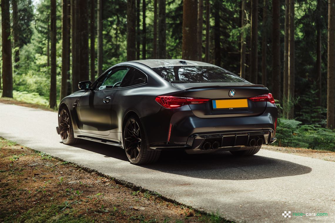 2024-bmw-m4-competition-m-xdrive
