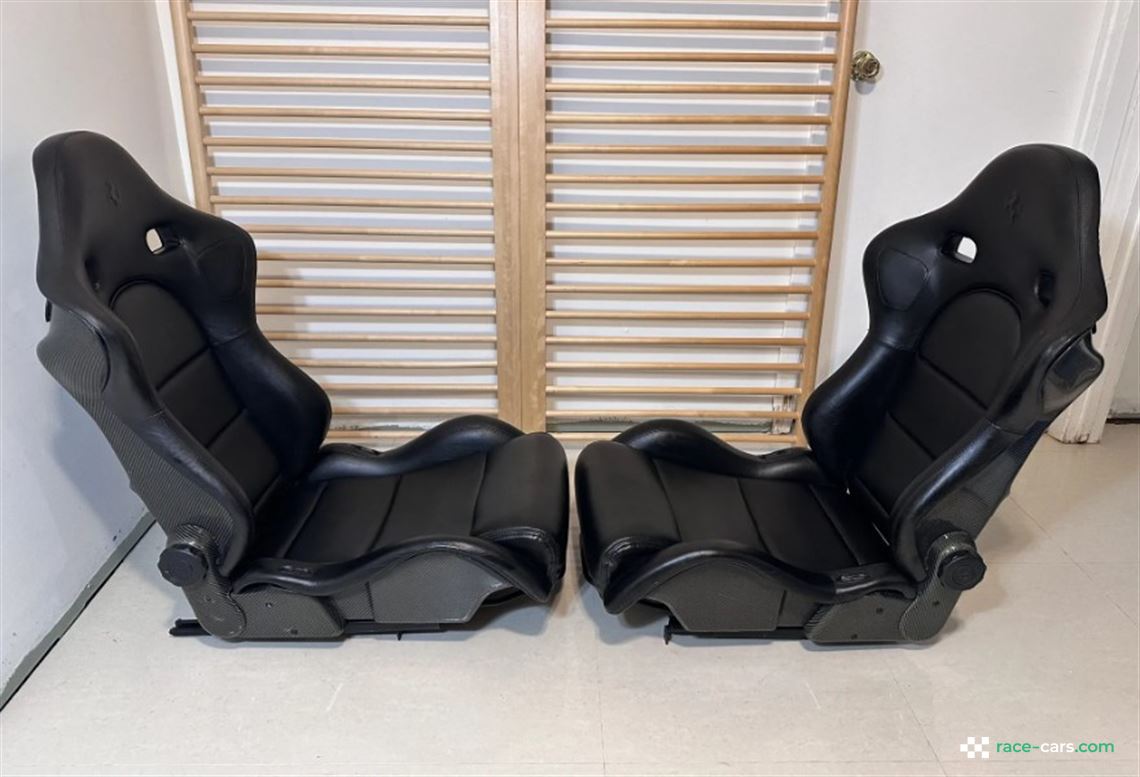 ferrari-f355-carbon-fiber-seats