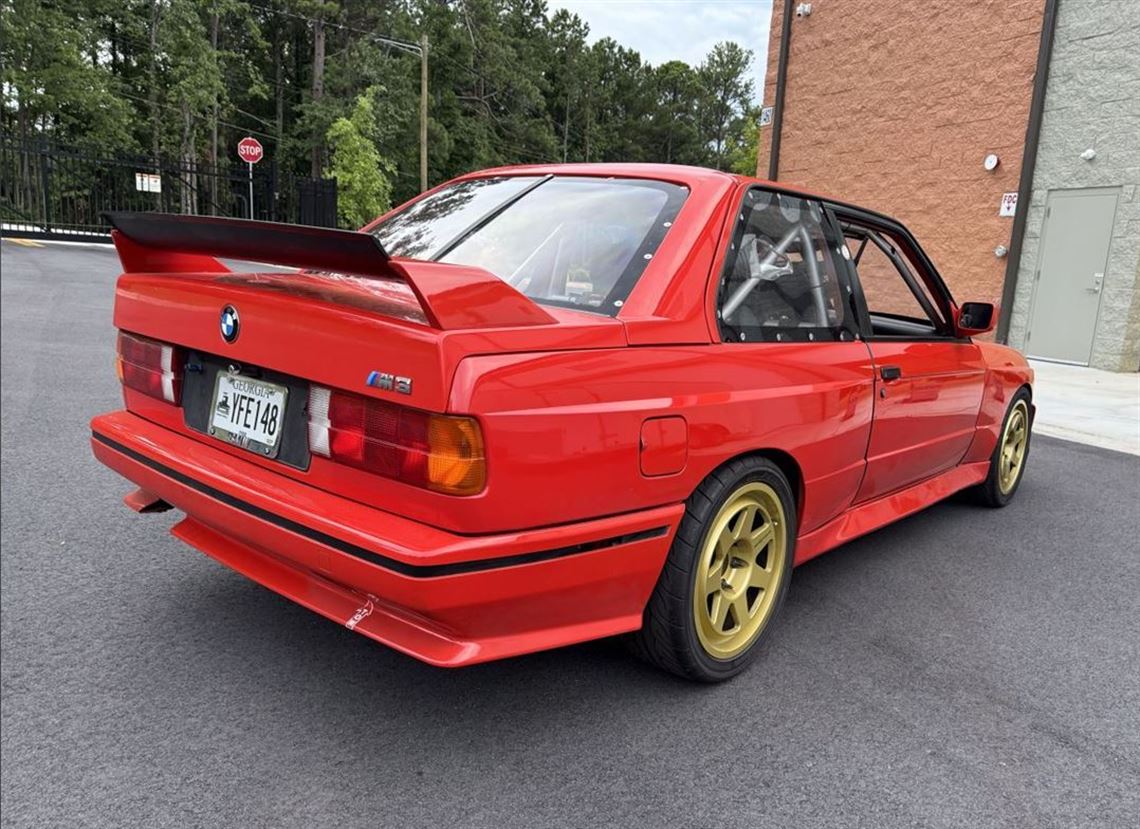 1988-bmw-e30-m3---high-spec-racetrack-day