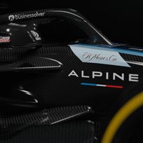 official-bwt-alpine-f1-team-a524-show-car