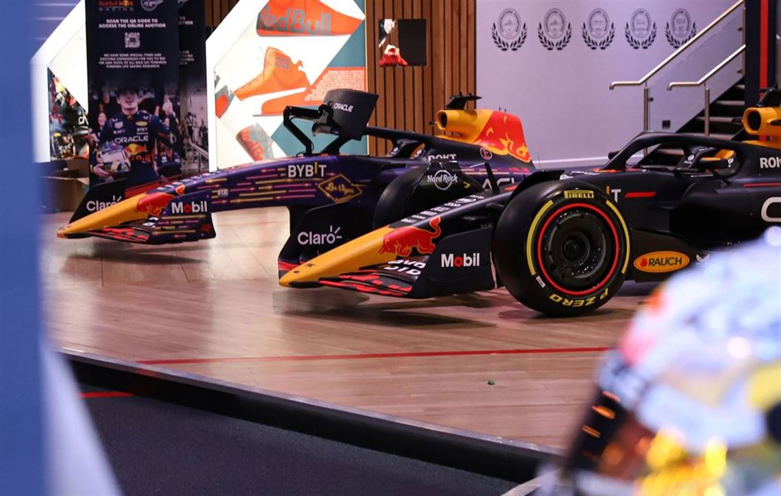 las-vegas-edition-oracle-red-bull-racing-rb19