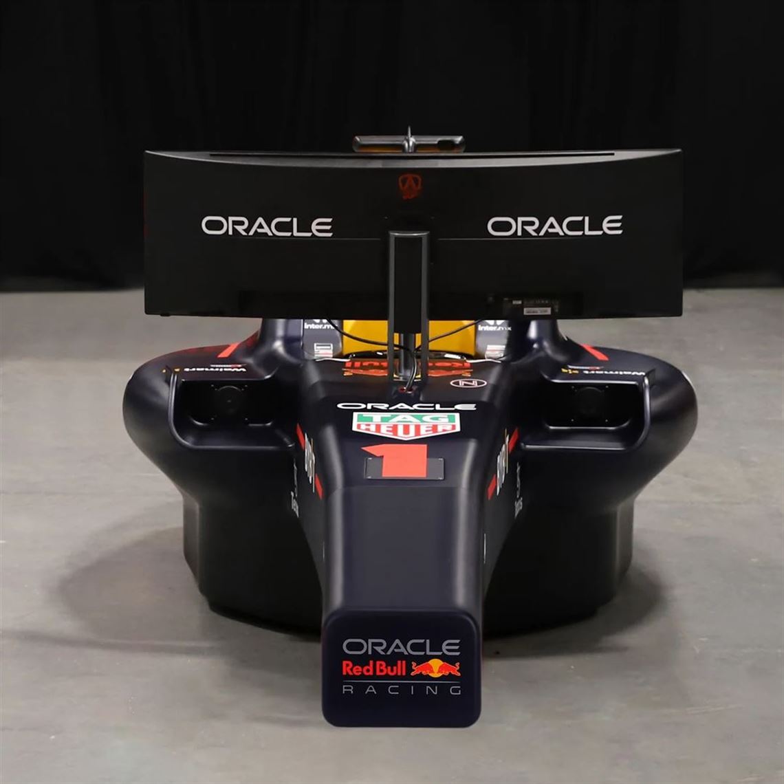 official-2022-oracle-red-bull-racing-rb18-f1