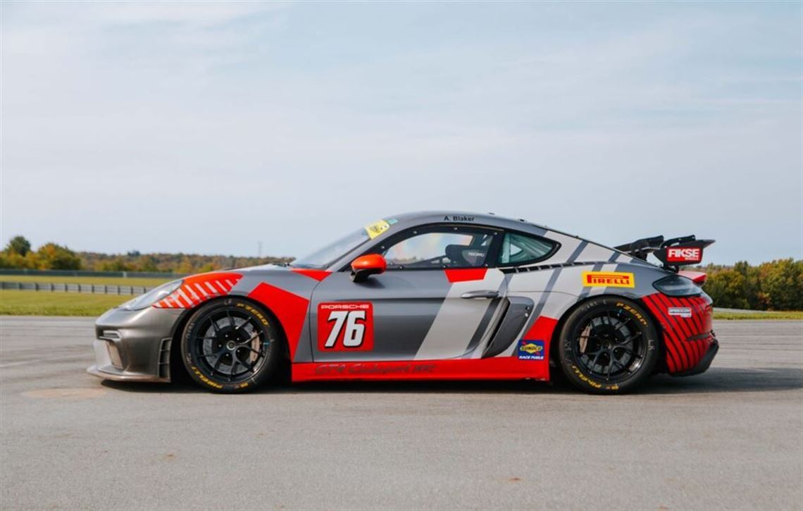 2019-porsche-718-gt4-clubsport-mr-w-big-spare