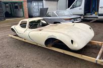 original-196667-fibreglass-trends-cheetah-gtr