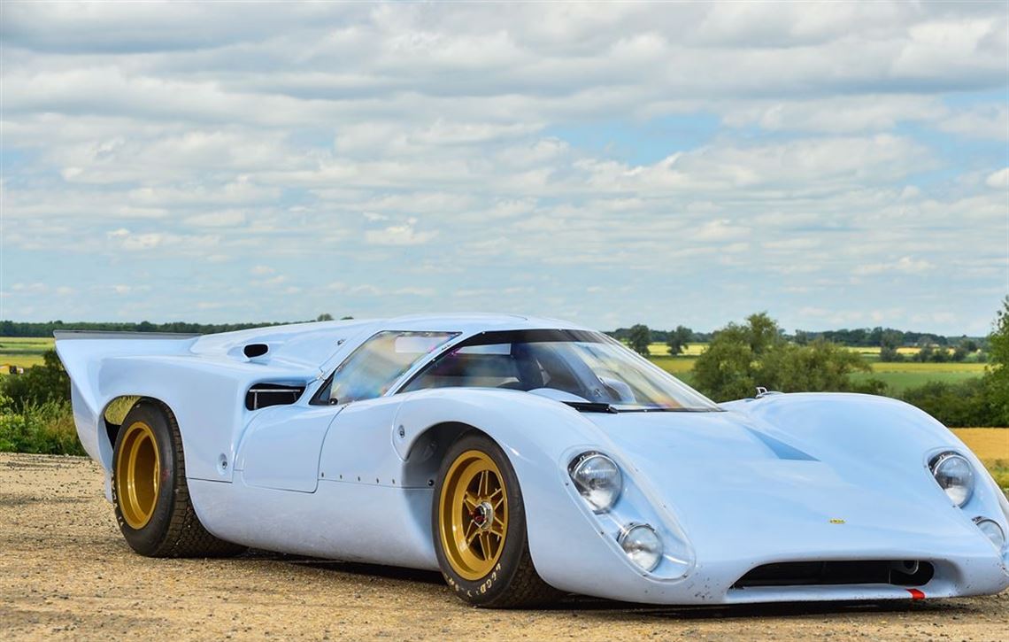 lola-t70-mk3b
