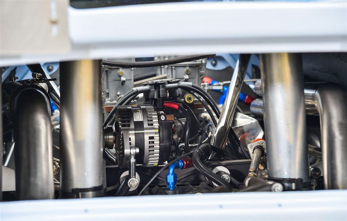 lola-t70-mk3b