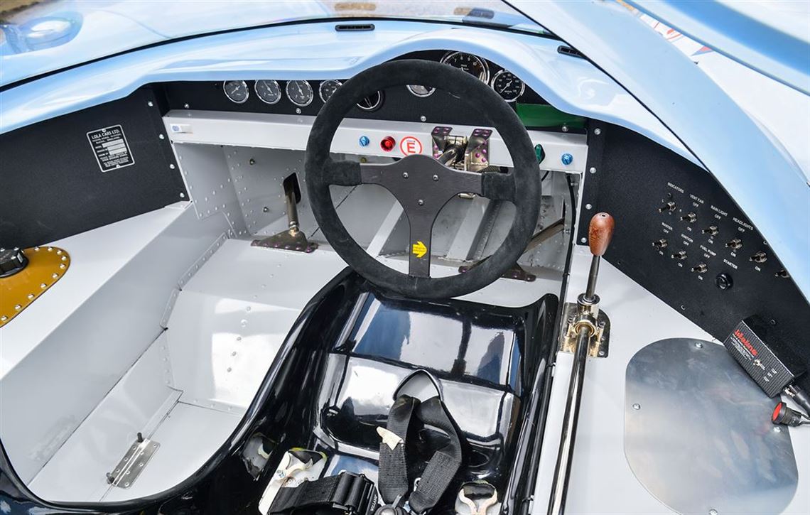 lola-t70-mk3b