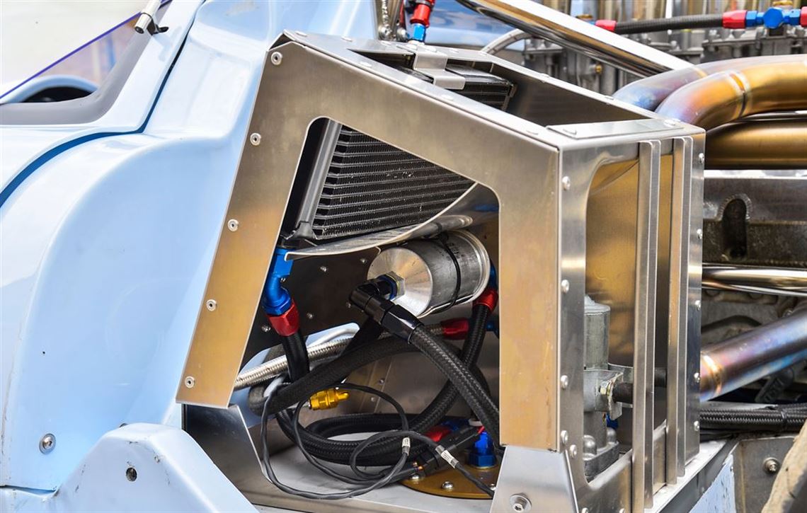 lola-t70-mk3b