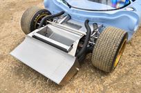 lola-t70-mk3b
