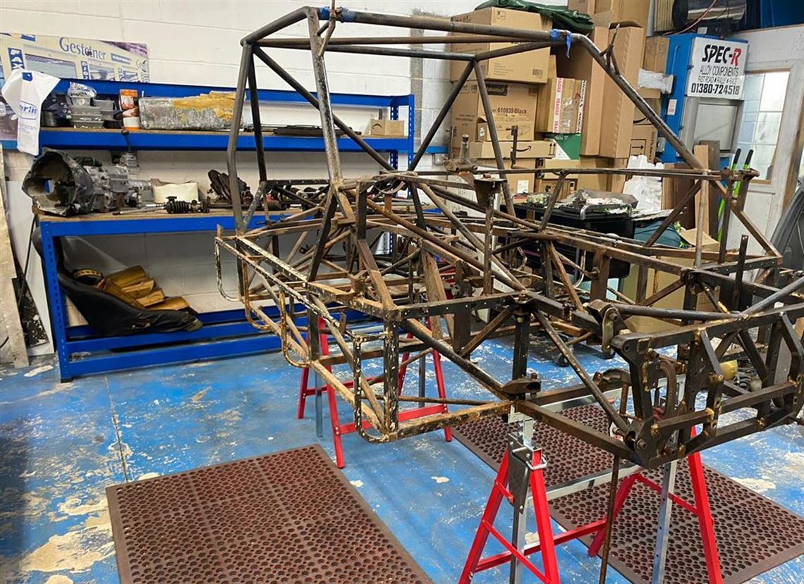 ex-geoff-wood-1973-lt40-hart-f2-escort-super