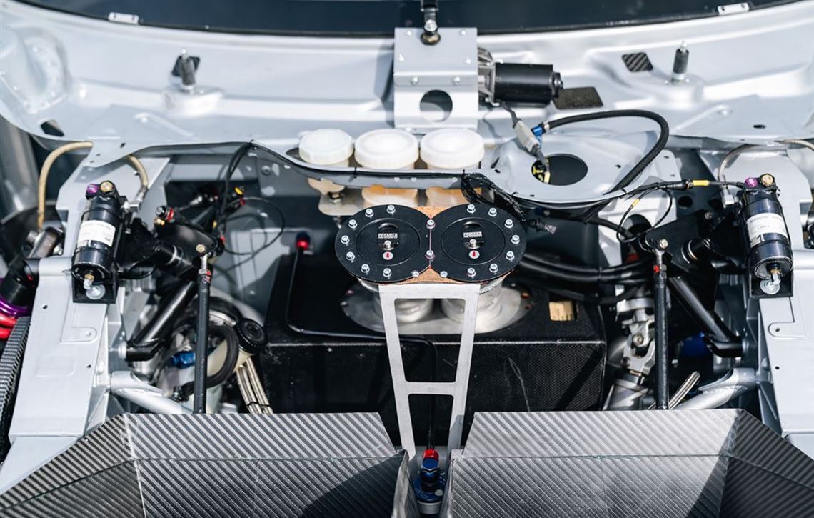 2010-ford-gt1-by-matech